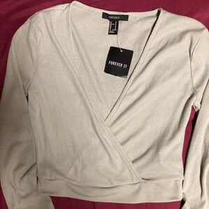 NWT Sage Crop Top